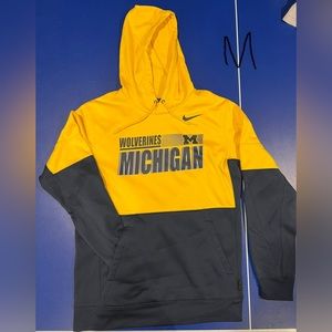 Nike Michigan maize and blue hoodie